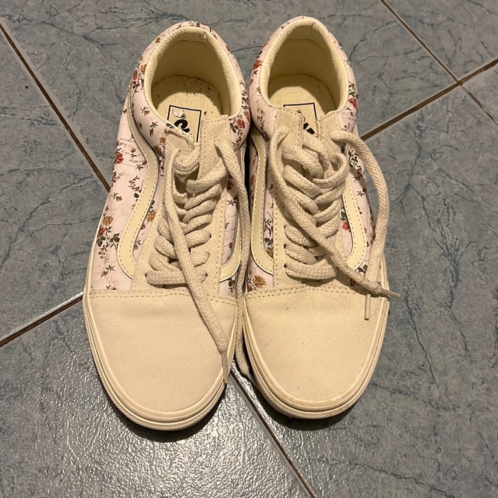 Floral classic vans